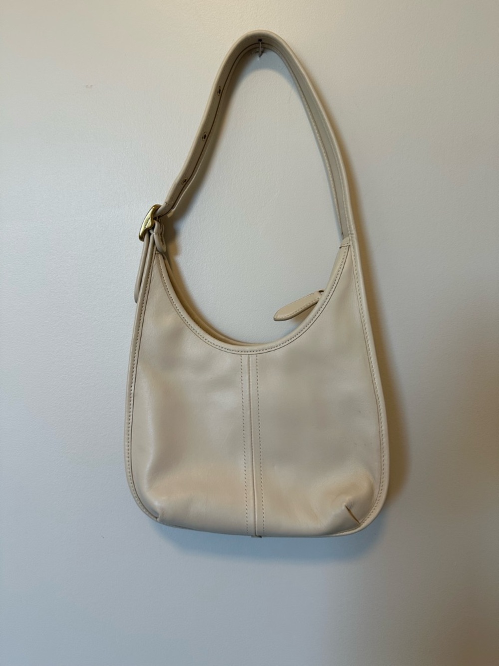 Coach Cream Leather Ergo Shoulder Bag - Picture 4 of 15